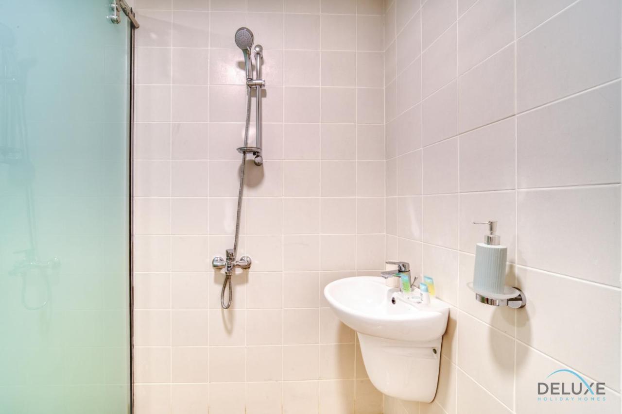Apartment Rustic 2br At Sparkle Tower 1 Marina By Deluxe Homes Dubai