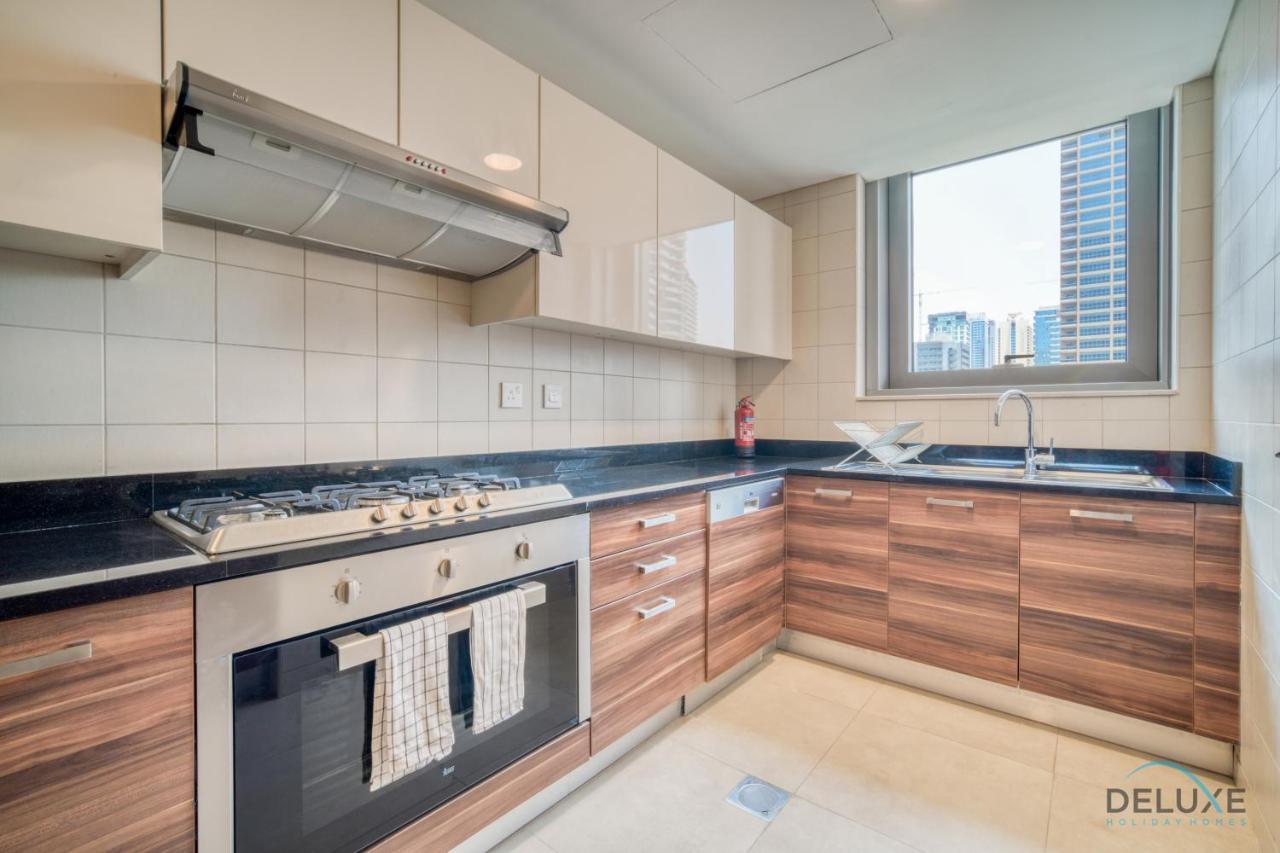 Apartment Rustic 2br At Sparkle Tower 1 Marina By Deluxe Homes
