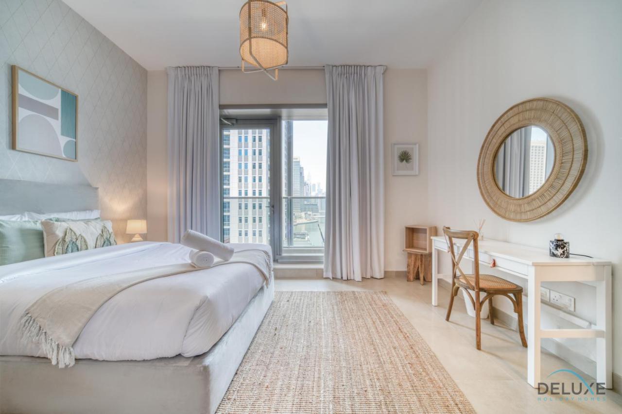 Apartment Rustic 2br At Sparkle Tower 1 Marina By Deluxe Homes